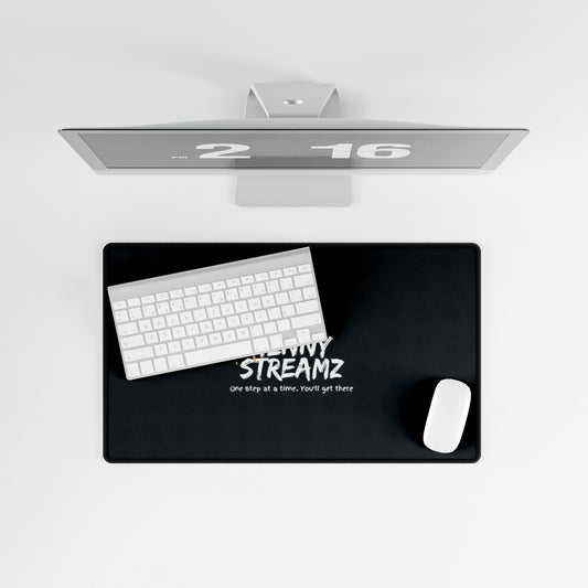 Henny Streamz Desk Mat